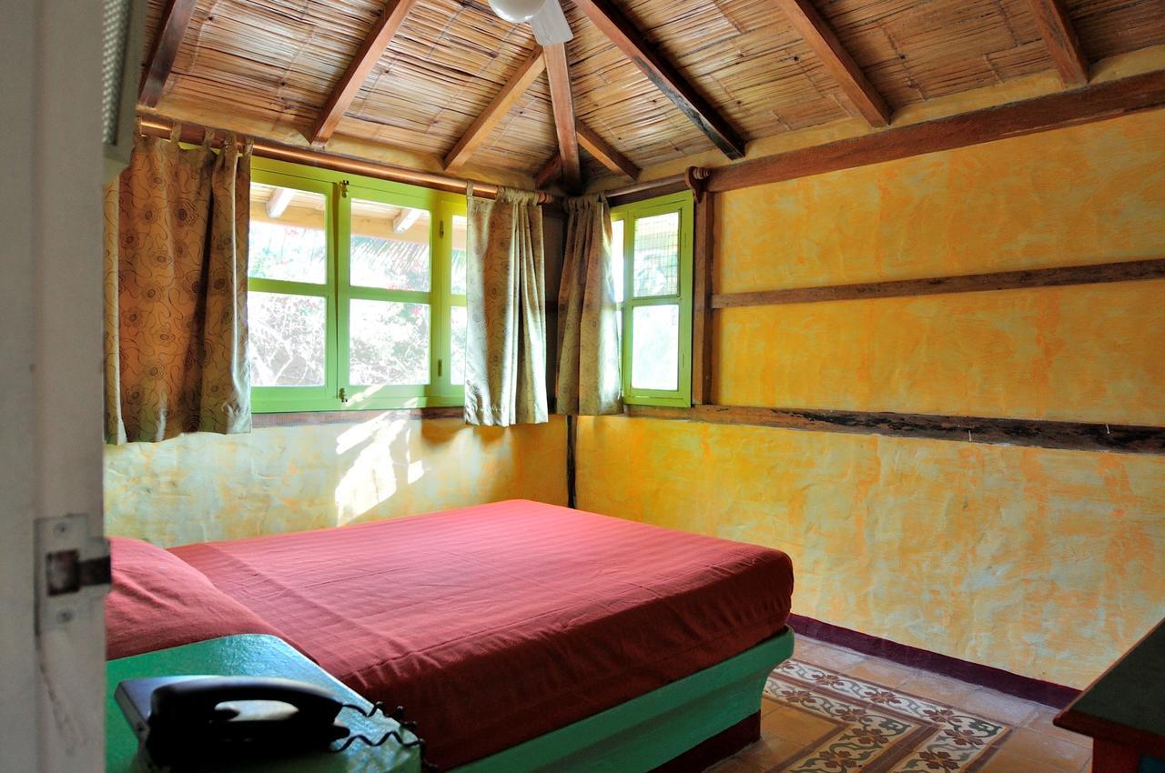 Hosteria Canoa Esterno foto