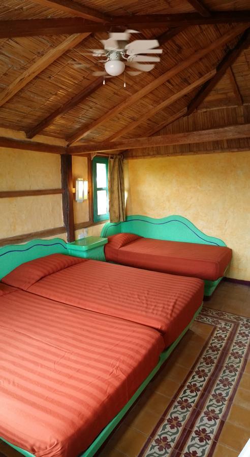 Hosteria Canoa Esterno foto