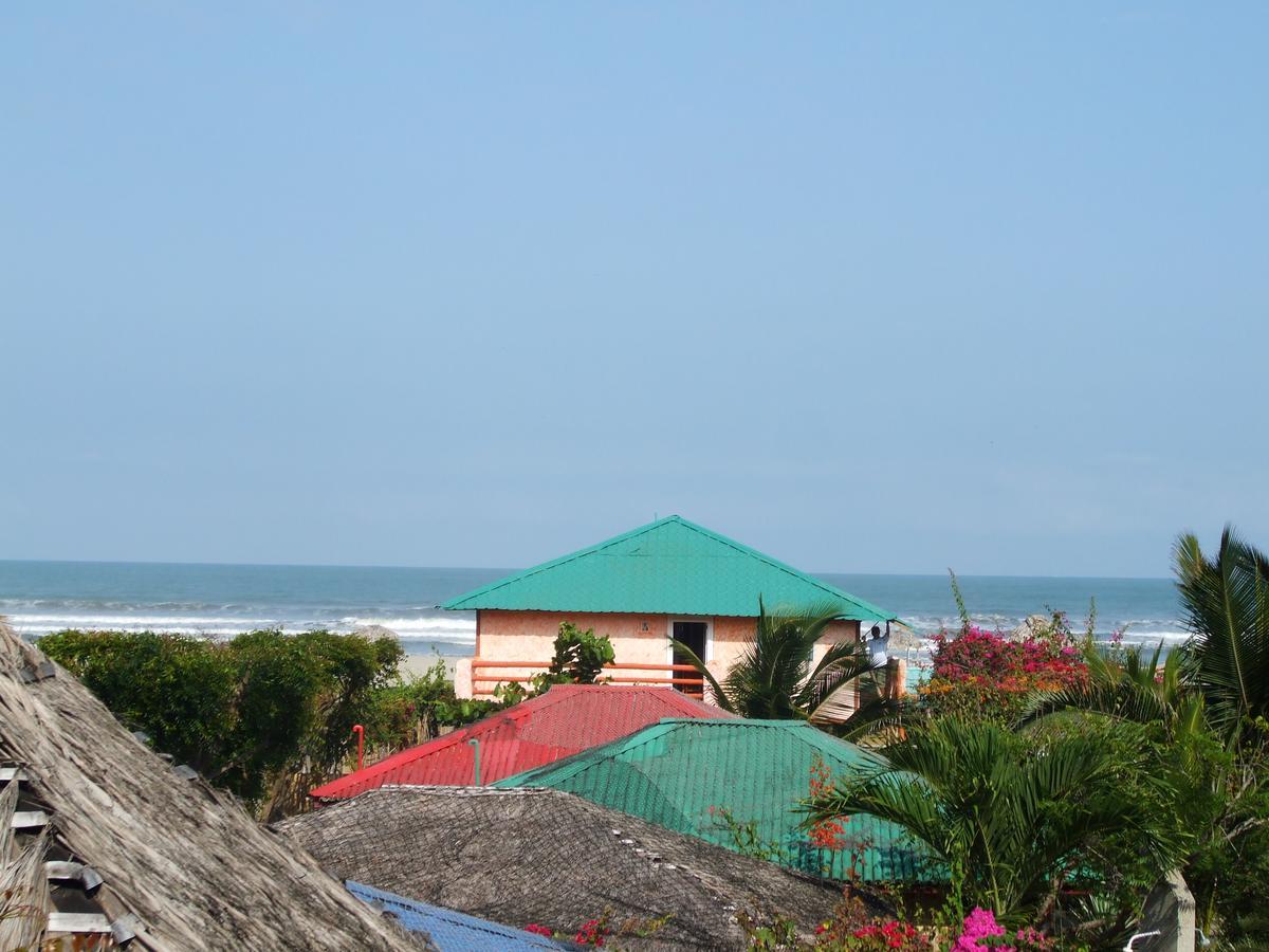 Hosteria Canoa Esterno foto